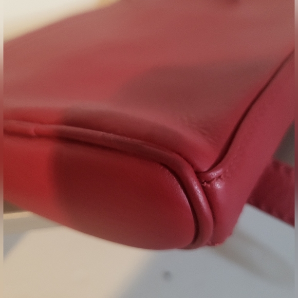 RED LEATHER DANIER CROSSBODY - Picture 5 of 6